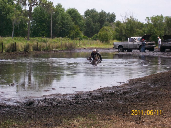 2011-Jun-11_HGR4X4_JessesBD_P1 014